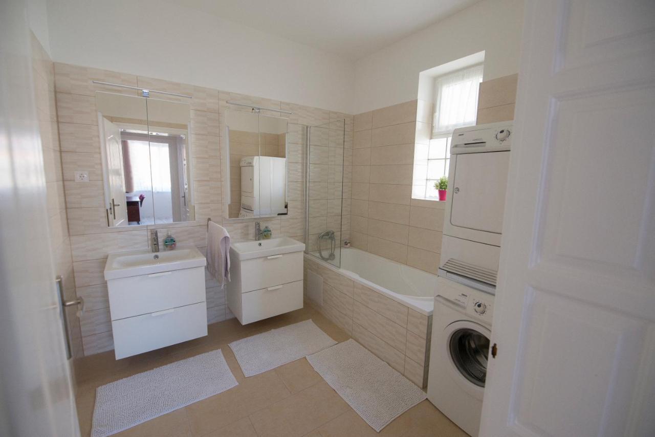 Apartamento K33 Tiszaújváros Exterior foto